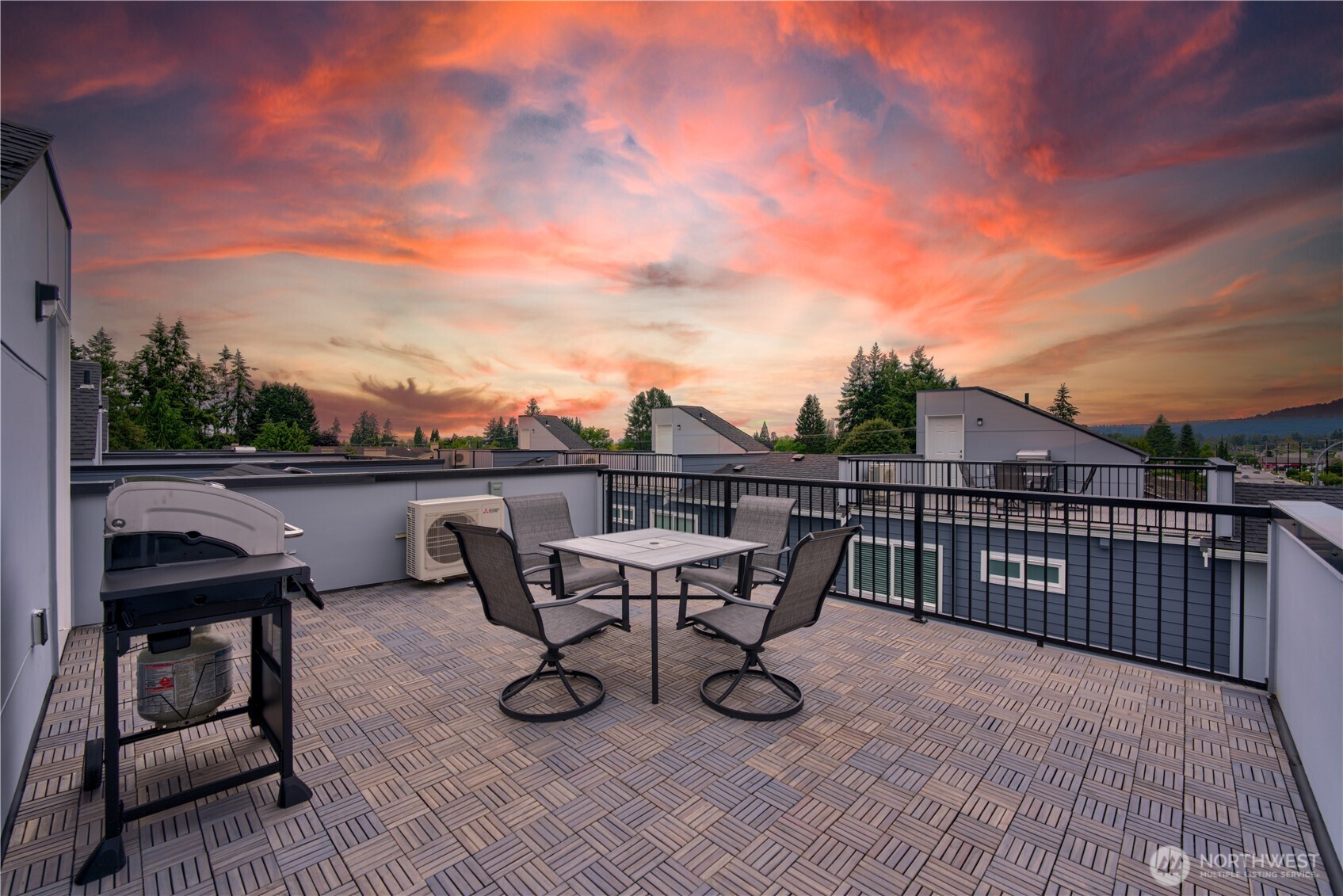 4716 Grove Street NE 102