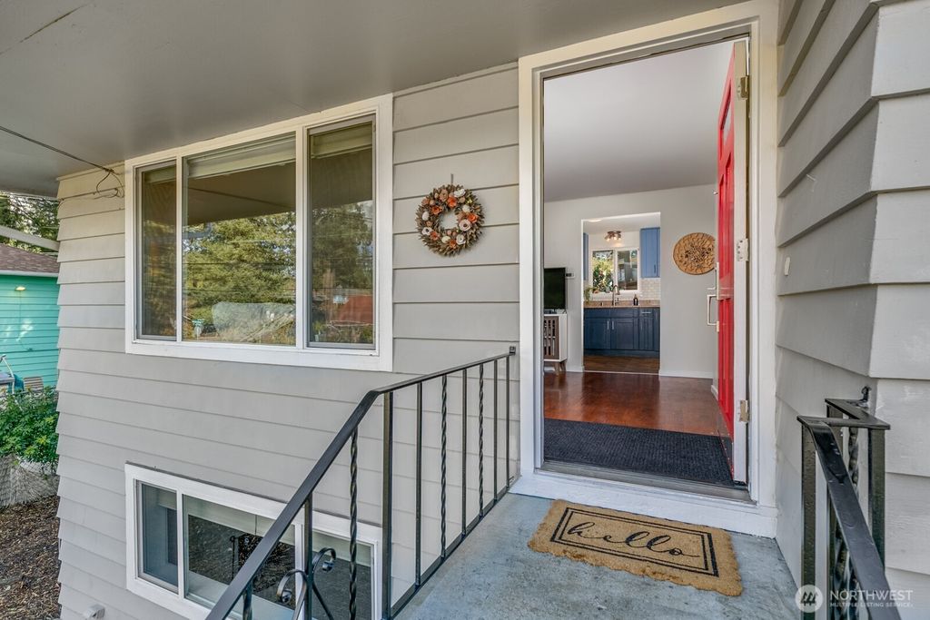 Photo of 22803 66th Avenue W, Mountlake Terrace, WA 98043 (MLS # 2483041)