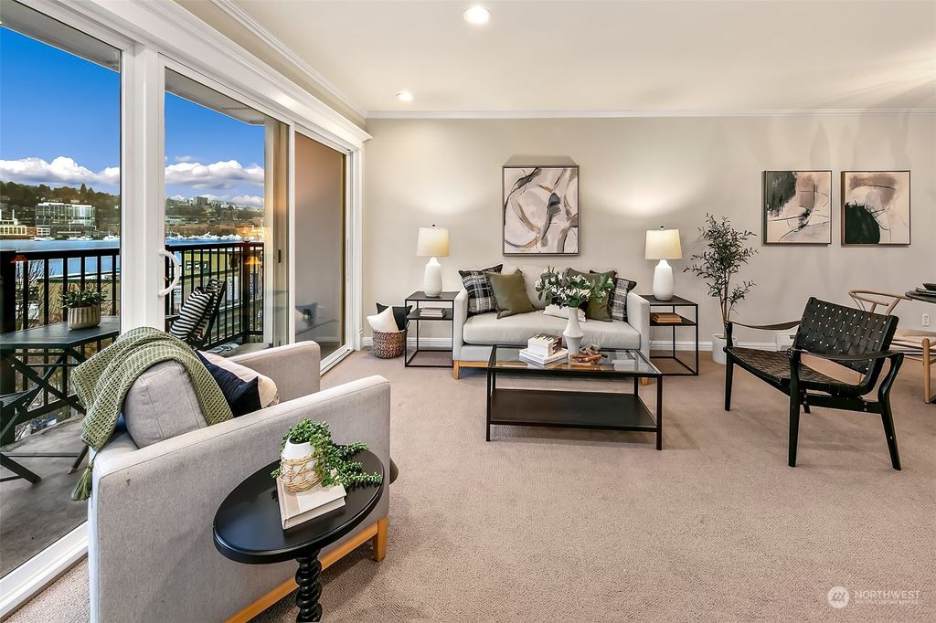 Photo of 2001 Westlake Avenue N #32, Seattle, WA 98109 (MLS # 2313204)