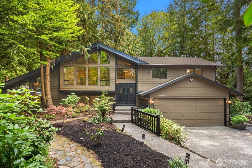 Photo of 13303 48th Place W, Edmonds, WA 98026 (MLS # 2429180)