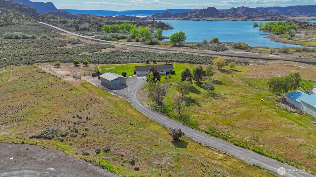 Photo of 55086 Bay Area Drive NE, Electric City, WA 99123 (MLS # 2483266)