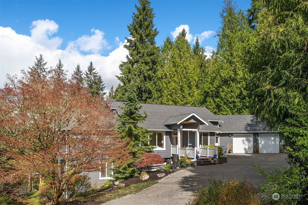 Photo of 21002 E Main Street, Sammamish, WA 98074 (MLS # 2209076)