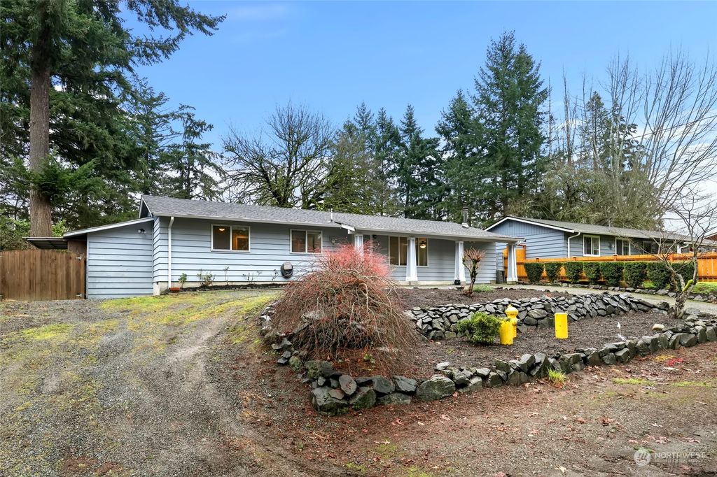 Photo of 37210 49th Avenue S, Auburn, WA 98001 (MLS # 2318615)