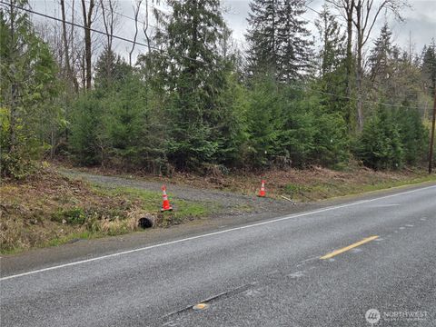 Photo of 1801 E Crestview Drive, Shelton, WA 98584 (MLS # 2497940)