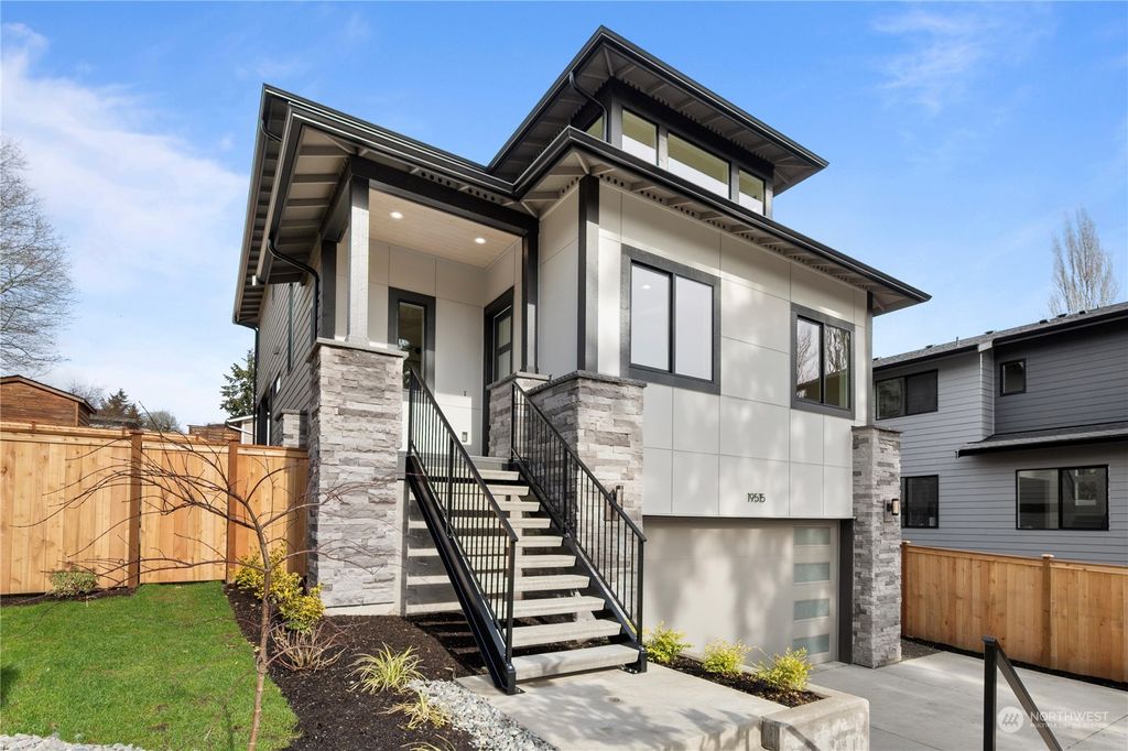 Photo of 19515 32nd Avenue NE, Lake Forest Park, WA 98155 (MLS # 2036733)