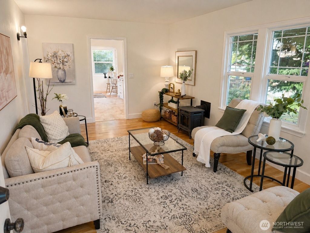 Photo of 5304 NE 193rd Street, Lake Forest Park, WA 98155 (MLS # 2516428)