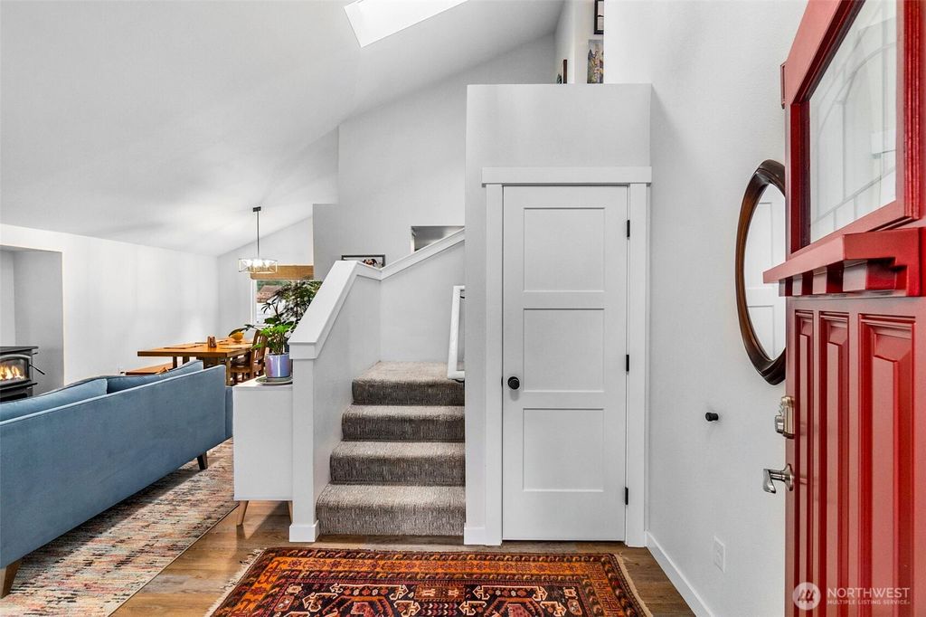 Photo of 1312 22nd Avenue SE, Olympia, WA 98501 (MLS # 2469906)