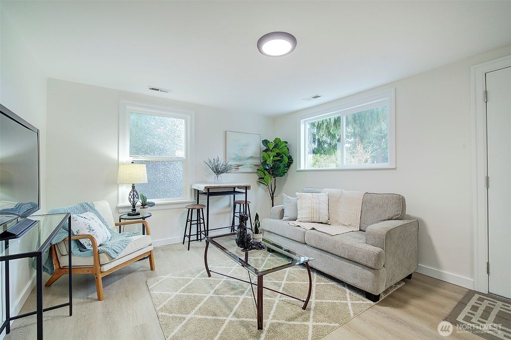 Photo of 10231 36th Avenue SW, Seattle, WA 98146 (MLS # 2493772)