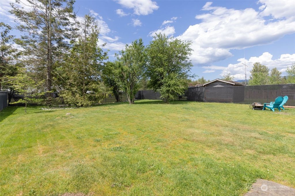 Photo of 207 Nugget Road, Gold Bar, WA 98251 (MLS # 2068740)