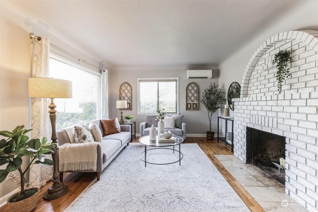 Photo of 309 Morgan Road, Everett, WA 98203 (MLS # 2144755)