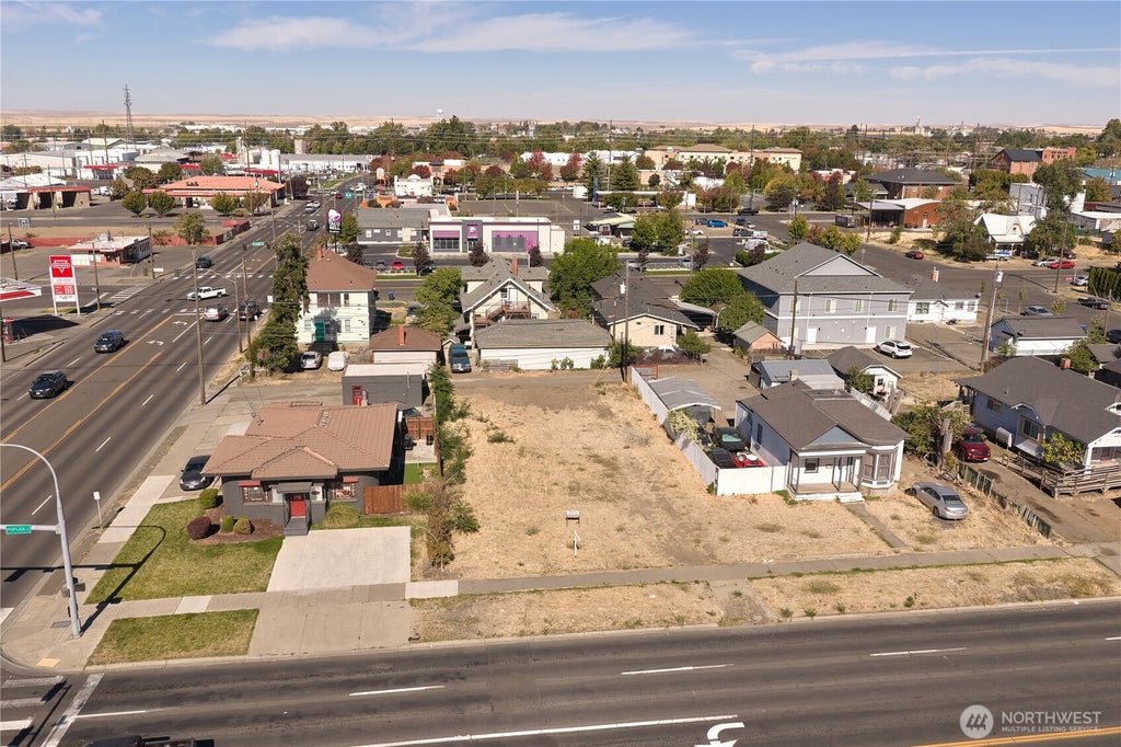 Photo of 622 W Poplar Street, Walla Walla, WA 99362 (MLS # 2591148)