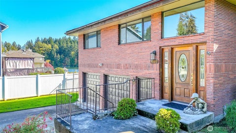 Photo of 4025 S 345th Street, Auburn, WA 98001 (MLS # 2593598)