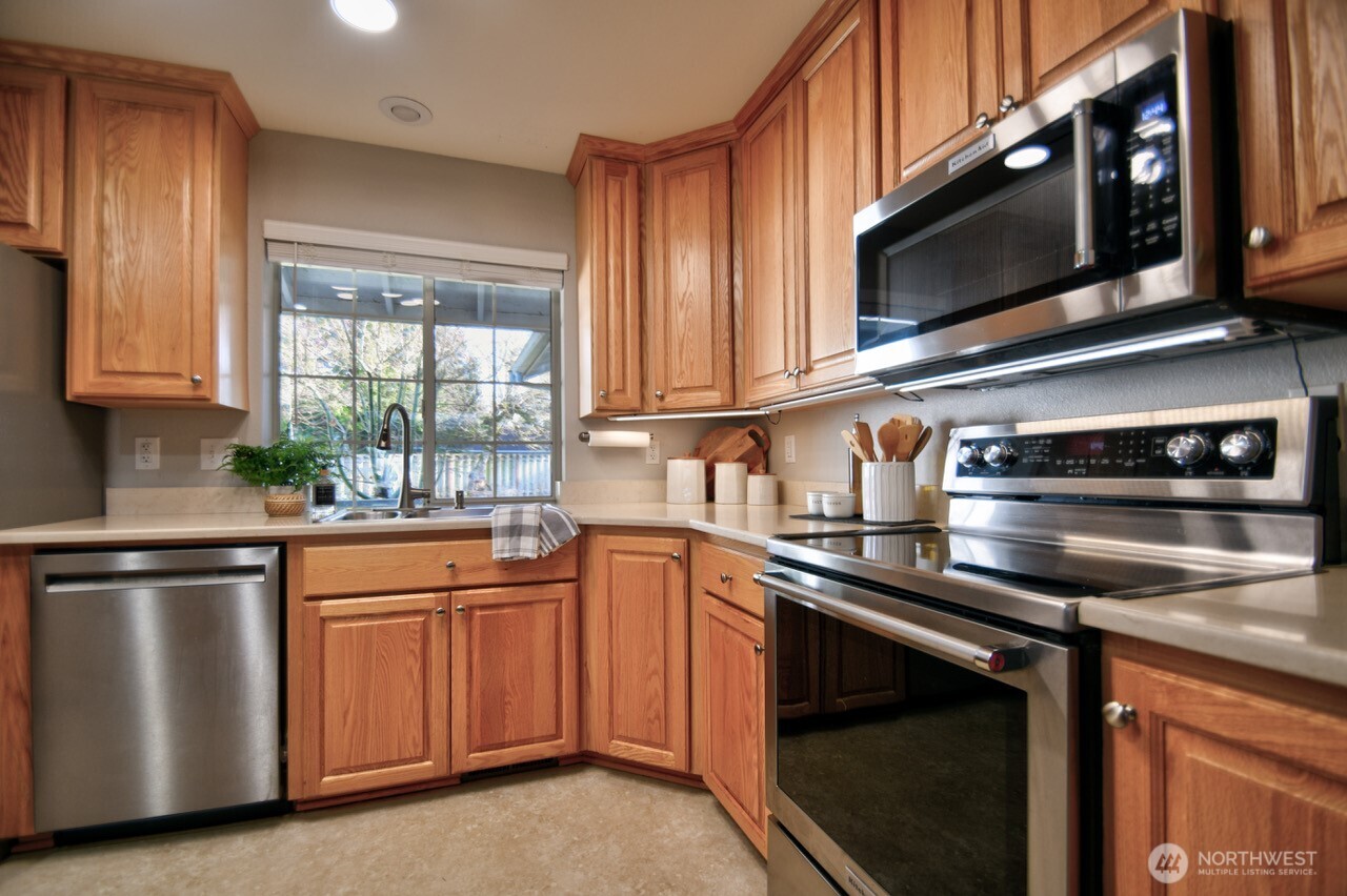 12413 122nd Street E