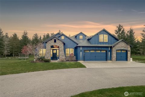 Photo of 27710 316th Way SE, Ravensdale, WA 98051 (MLS # 2515111)