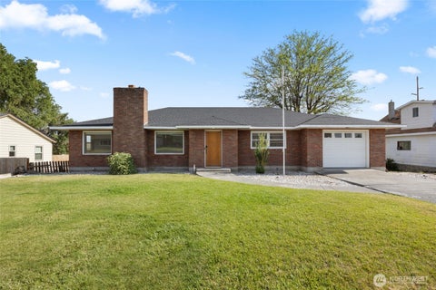 Photo of 206 E 4th Street, Lind, WA 99341 (MLS # 2548300)