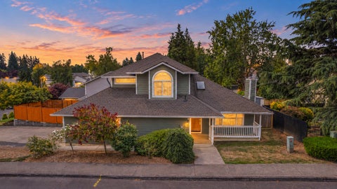 Photo of 703 NW 114th St ST, Vancouver, WA 98685 (MLS # 2546948)