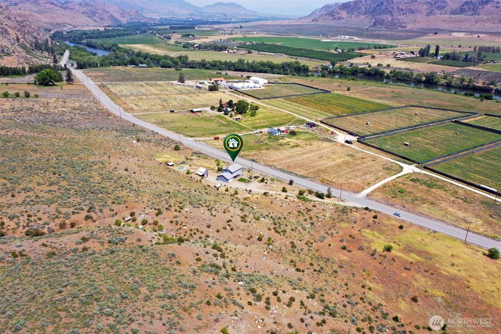 Photo of 1073 Old Hwy 97, Brewster, WA 98812 (MLS # 2531738)