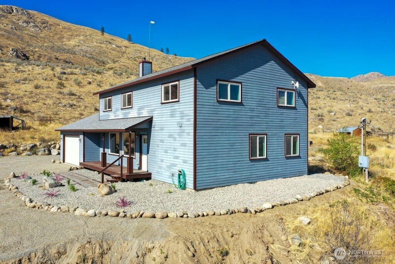 1073 Old Hwy 97