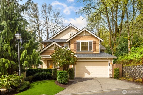 Photo of 10608 106th Place NE, Kirkland, WA 98033 (MLS # 2583986)