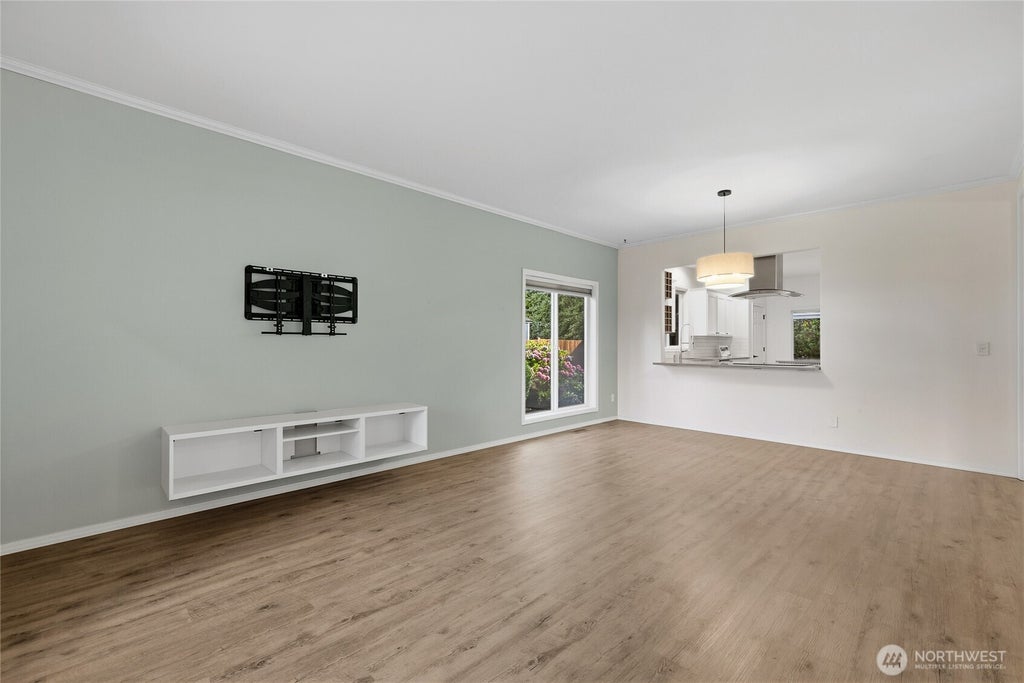 Photo of 38040 37th Place SE, Auburn, WA 98001 (MLS # 2583063)