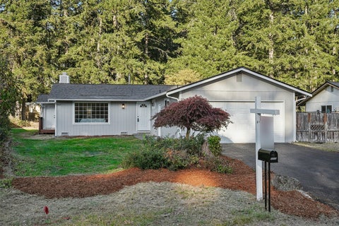 Photo of 5815 SE Pennswood Court, Port Orchard, WA 98367 (MLS # 2597307)