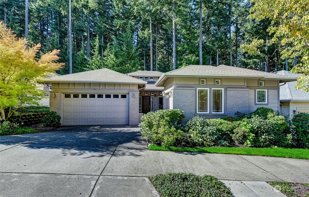 Photo of 13017 Sun Break Way NE, Redmond, WA 98053 (MLS # 2170416)