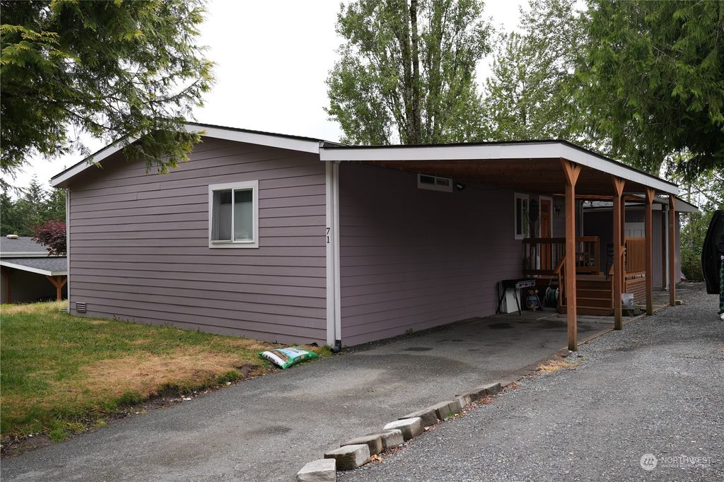 Photo of 7701 Hardeson Road #71, Everett, WA 98203 (MLS # 2309113)