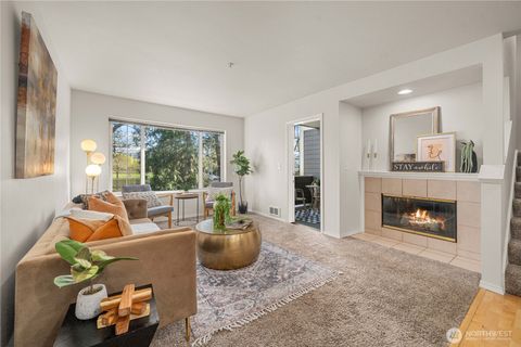 8322 166th Avenue NE 3 Redmond WA 98052
