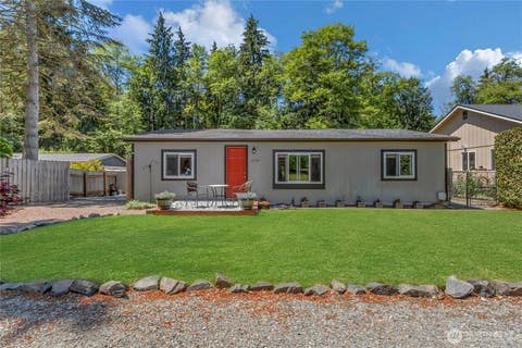 Photo of 16302 118th Avenue Ct E, Puyallup, WA 98374 (MLS # 2542857)