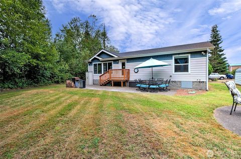 Photo of 21 NE Shore Place, Tahuya, WA 98588 (MLS # 2549207)