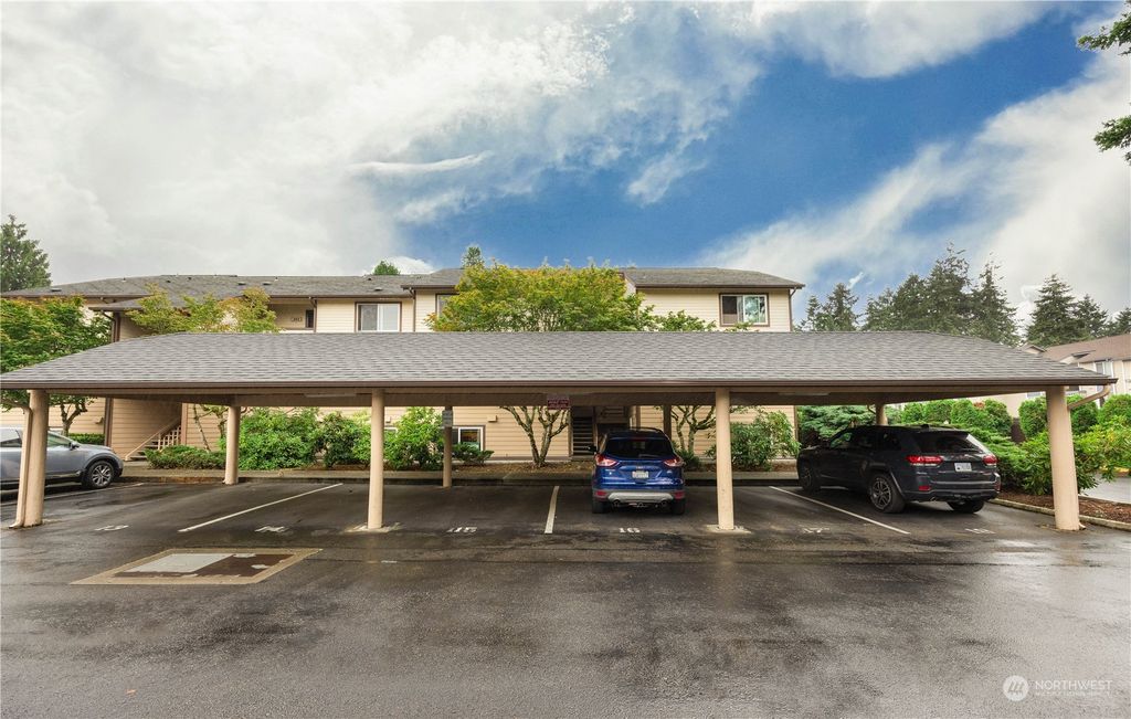 Photo of 12505 NE 143rd Street #B204, Kirkland, WA 98034 (MLS # 2148980)