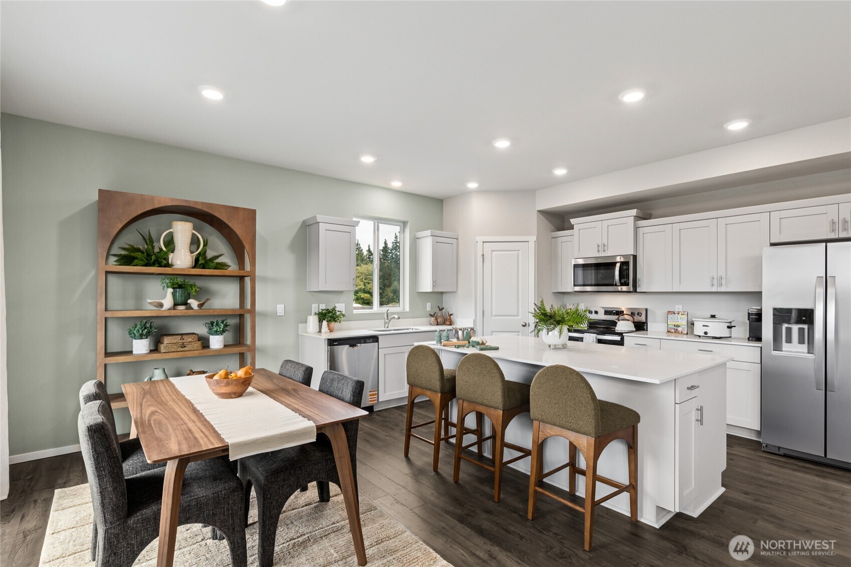 1451 Pecheos Avenue 46