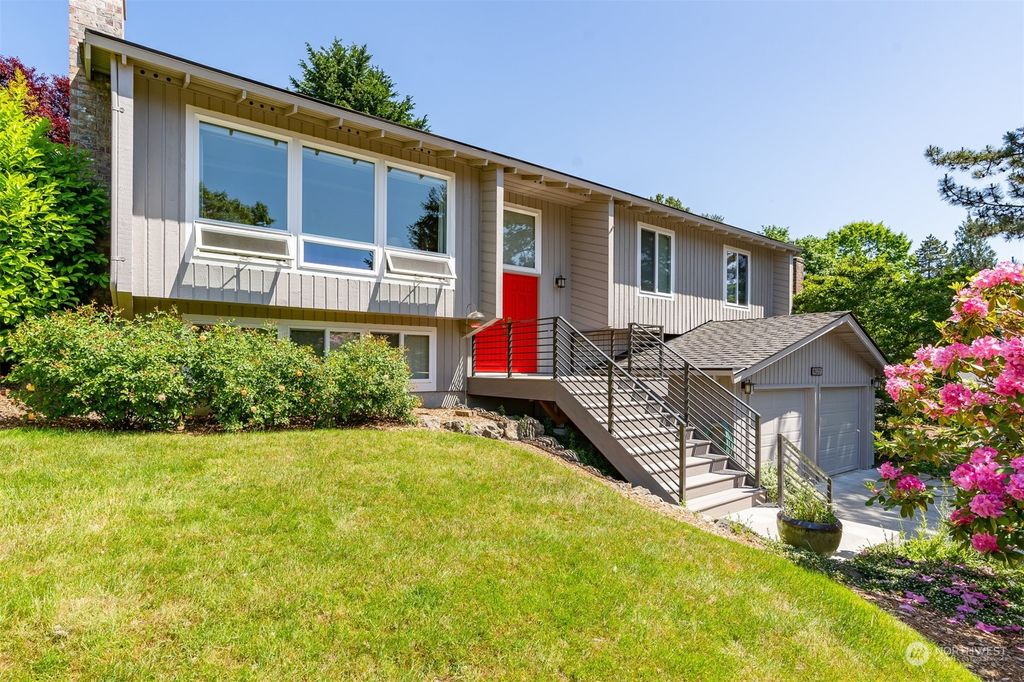 Photo of 19322 Kenlake Place NE, Kenmore, WA 98028 (MLS # 2222777)