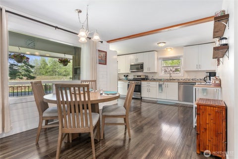 Photo of 997 W Larson Road, Bellingham, WA 98226 (MLS # 2569272)