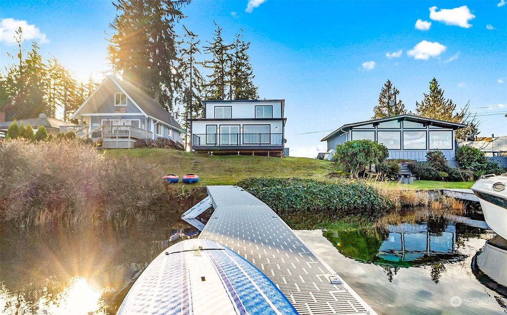 Photo of 16021 PENINSULA Road, Stanwood, WA 98292 (MLS # 2302800)