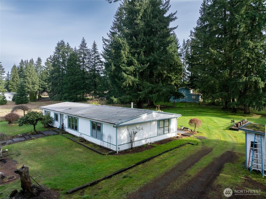 Photo of 17120 Stonehaven Lane SW, Rochester, WA 98579 (MLS # 2466758)