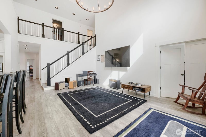 10410 Issaquah Hobart Road SE