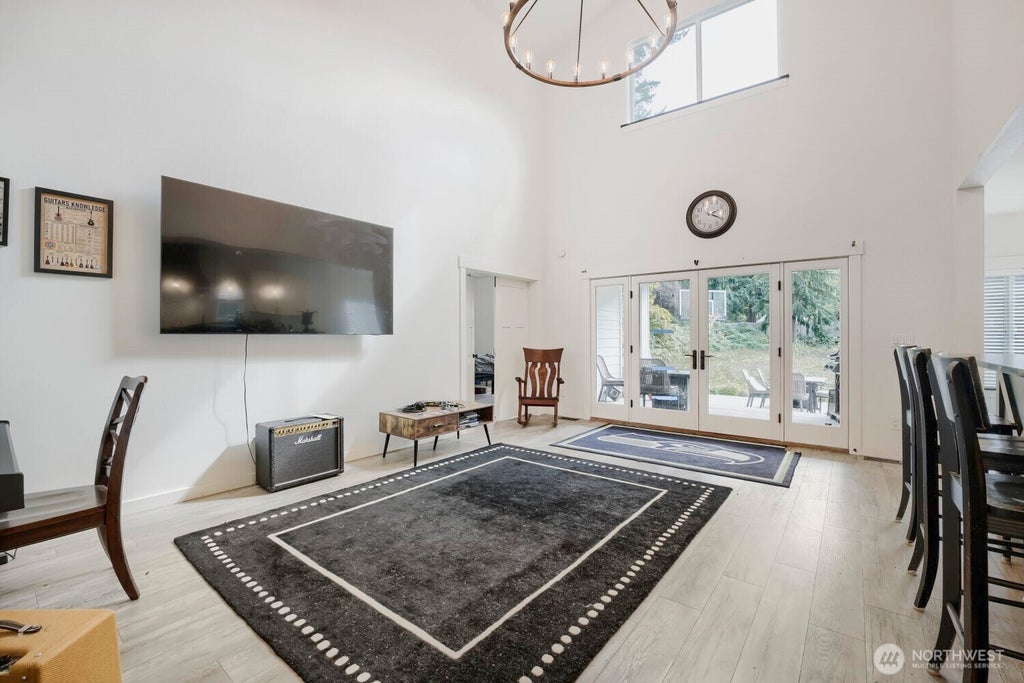 Photo of 10410 Issaquah Hobart Road SE, Issaquah, WA 98027 (MLS # 2581514)