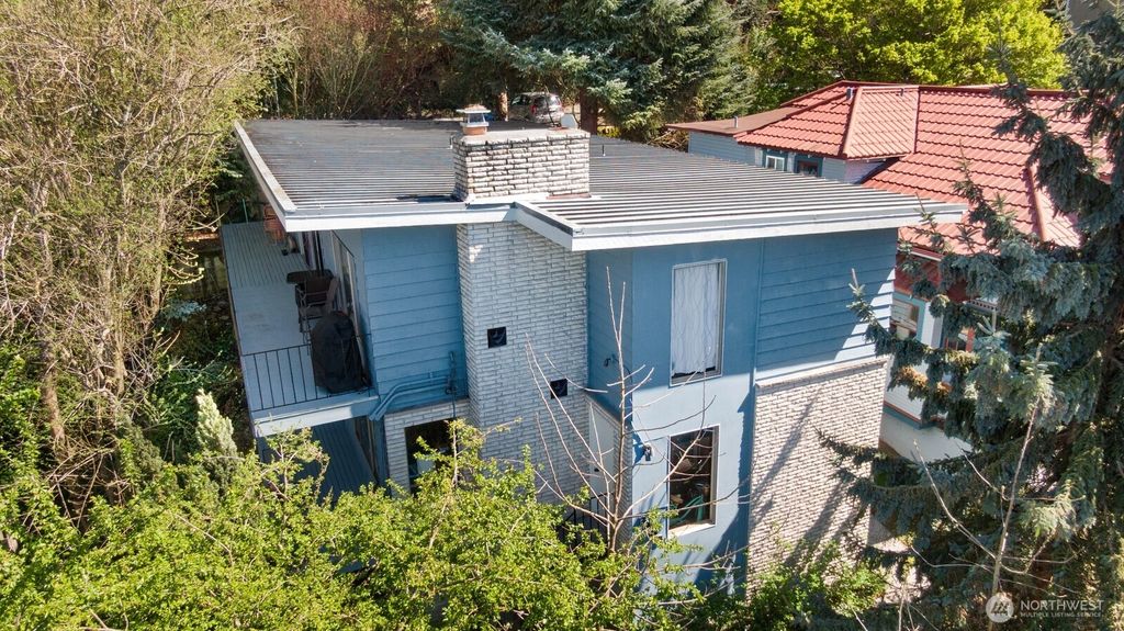 Photo of 3438 14th Avenue W, Seattle, WA 98119 (MLS # 2513387)