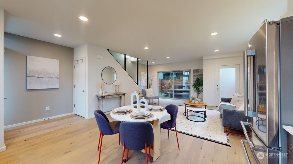 Photo of 706 S Orcas Street, Seattle, WA 98108 (MLS # 2206869)