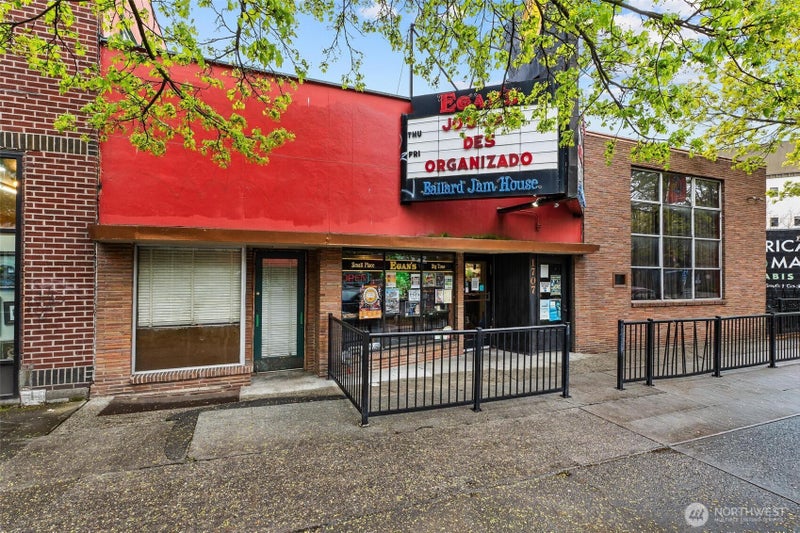 1707 NW Market Street