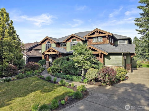 Photo of 6402 Fairway Place SE, Snoqualmie, WA 98065 (MLS # 2537224)