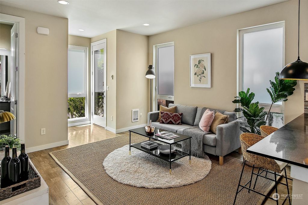 Photo of 3635 Courtland Place S #A, Seattle, WA 98144 (MLS # 2054215)