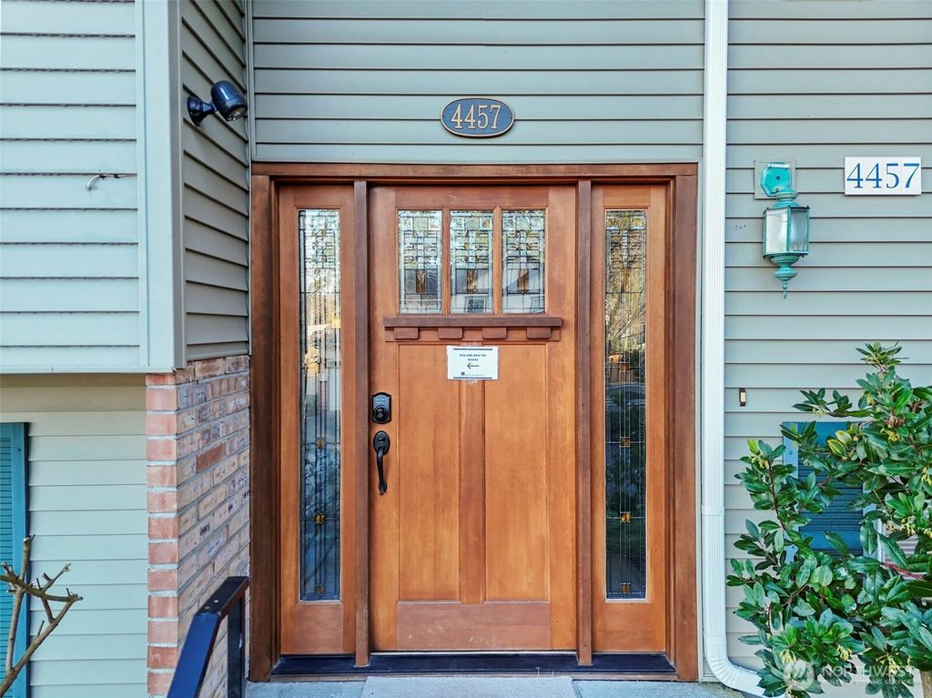 Photo of 4457 S 189th Street, SeaTac, WA 98188 (MLS # 2472576)