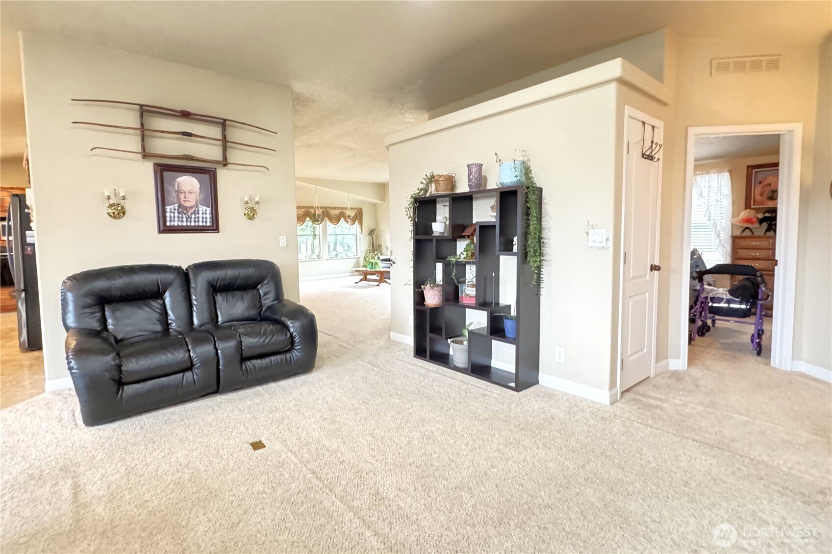 54 W Elma Hicklin Road