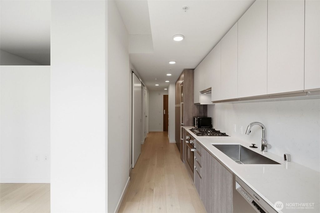 Photo of 800 Columbia Street #702, Seattle, WA 98104 (MLS # 2523286)