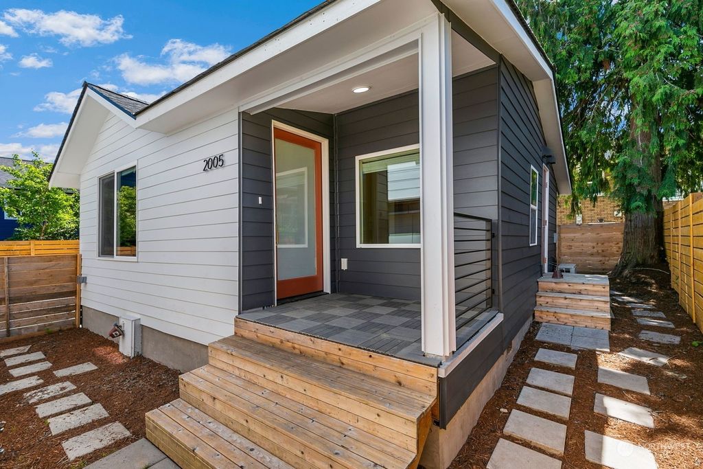 Photo of 2005 S Stevens Street, Seattle, WA 98144 (MLS # 2074425)