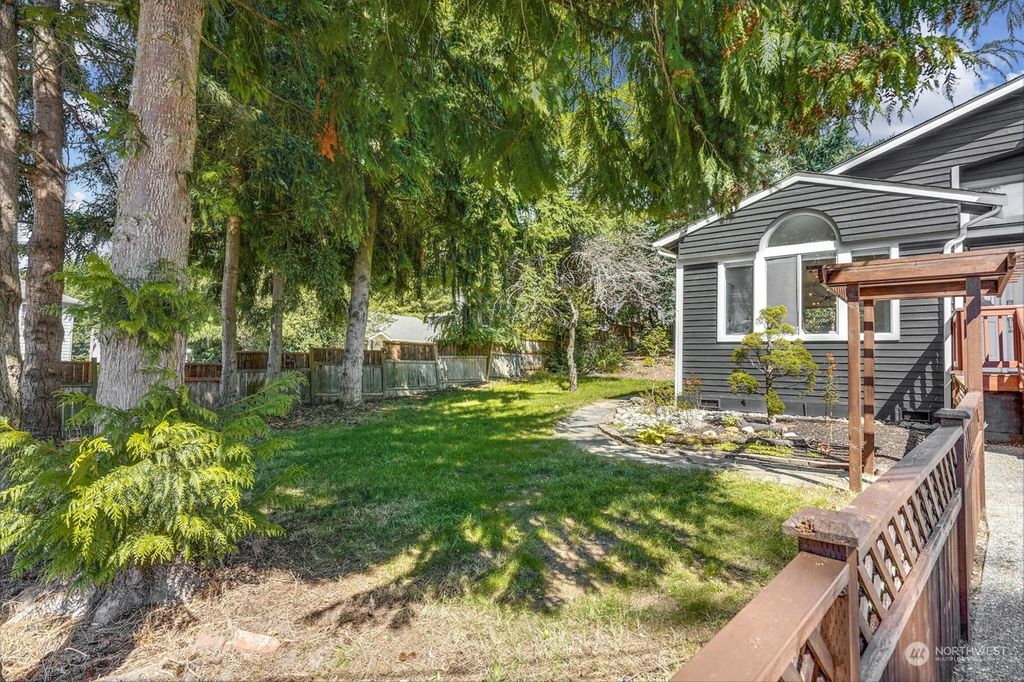 Photo of 1452 NW 197th Street, Shoreline, WA 98177 (MLS # 2145876)