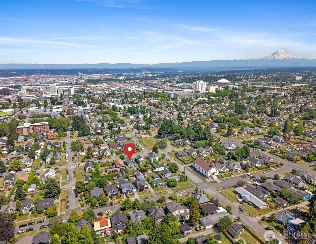 Photo of 1314 S Cushman Avenue, Tacoma, WA 98405 (MLS # 2541636)