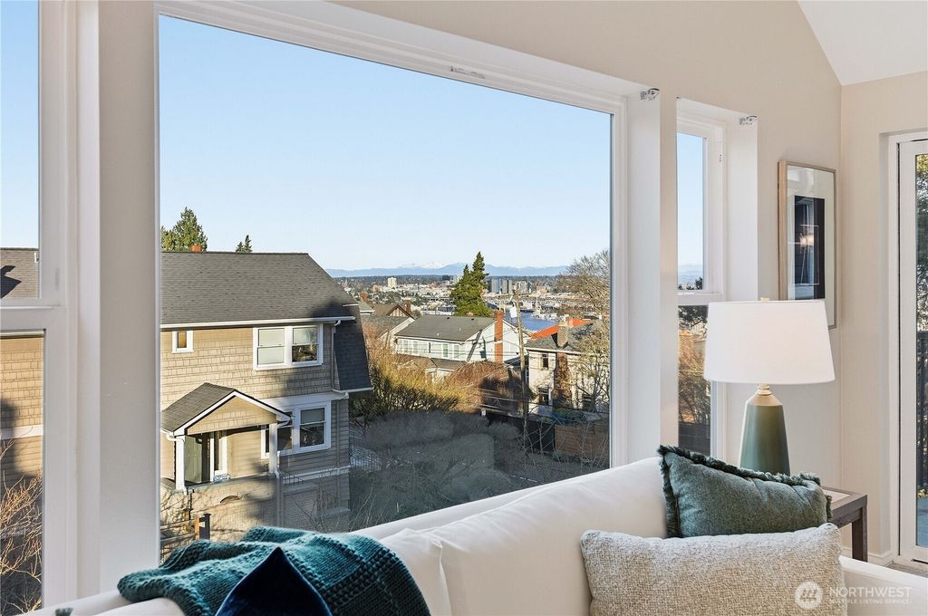 Photo of 467 Newton Street #405, Seattle, WA 98109 (MLS # 2469559)